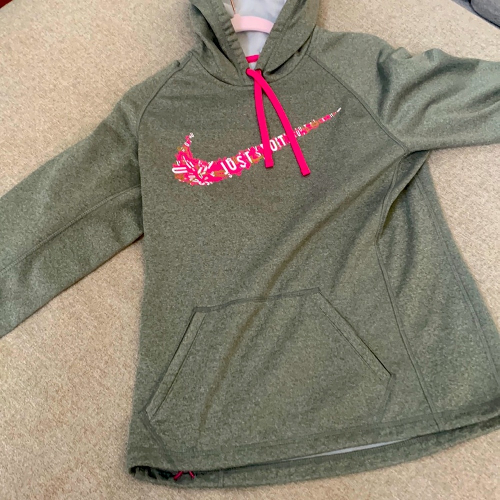 Nike hoodie